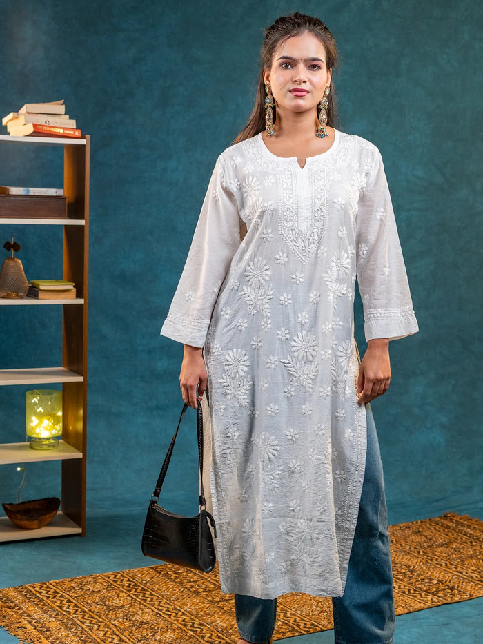 Nakhrili Long White Kurta