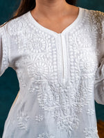 Nakhrili Short Plain White Kurta