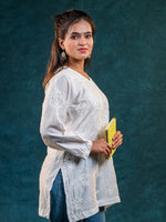 Nakhrili Short Plain White Kurta